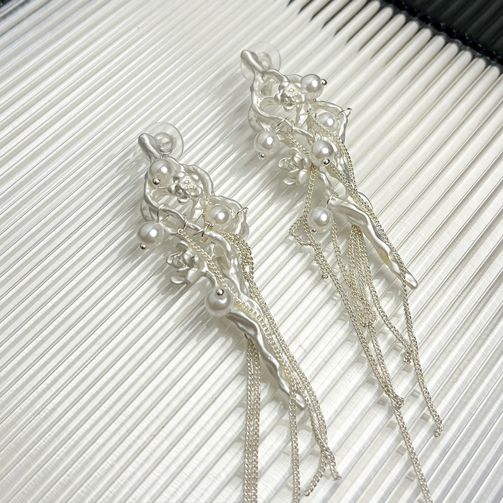 Lakshmi Pearl Tassel Earrings - Main Picture Style - Pierced Earrings