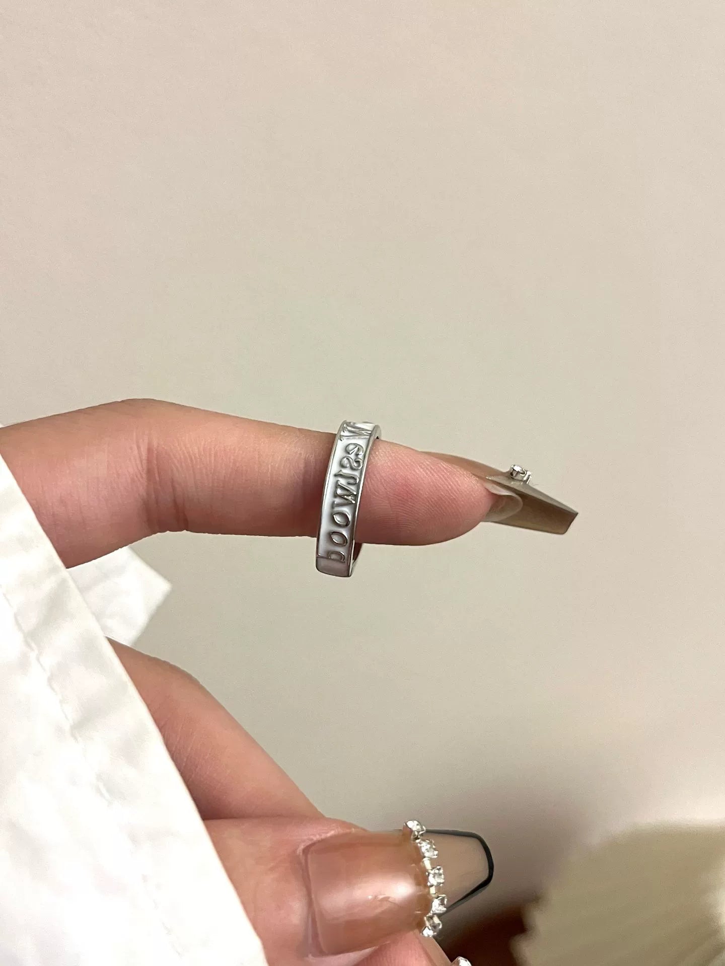 Jaslene Enamel Letter Band Ring - undefined