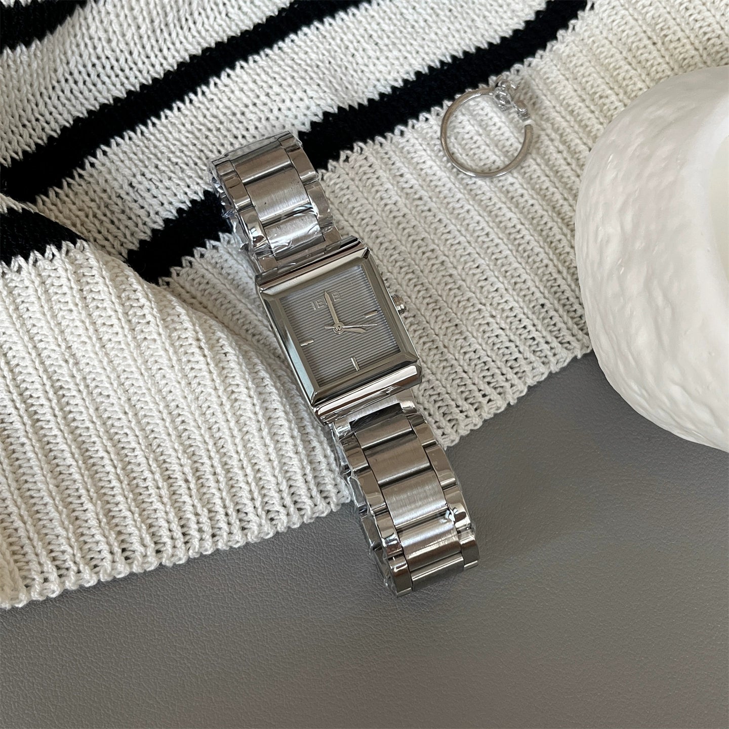 Joshlynn Elegant Square Watch - Silver Band Gray Dial [DB3TKMWT]