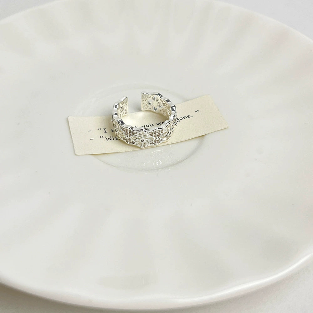 Ailana Hollow Floral Bow Ring - Style B [QLXC6Q1K]