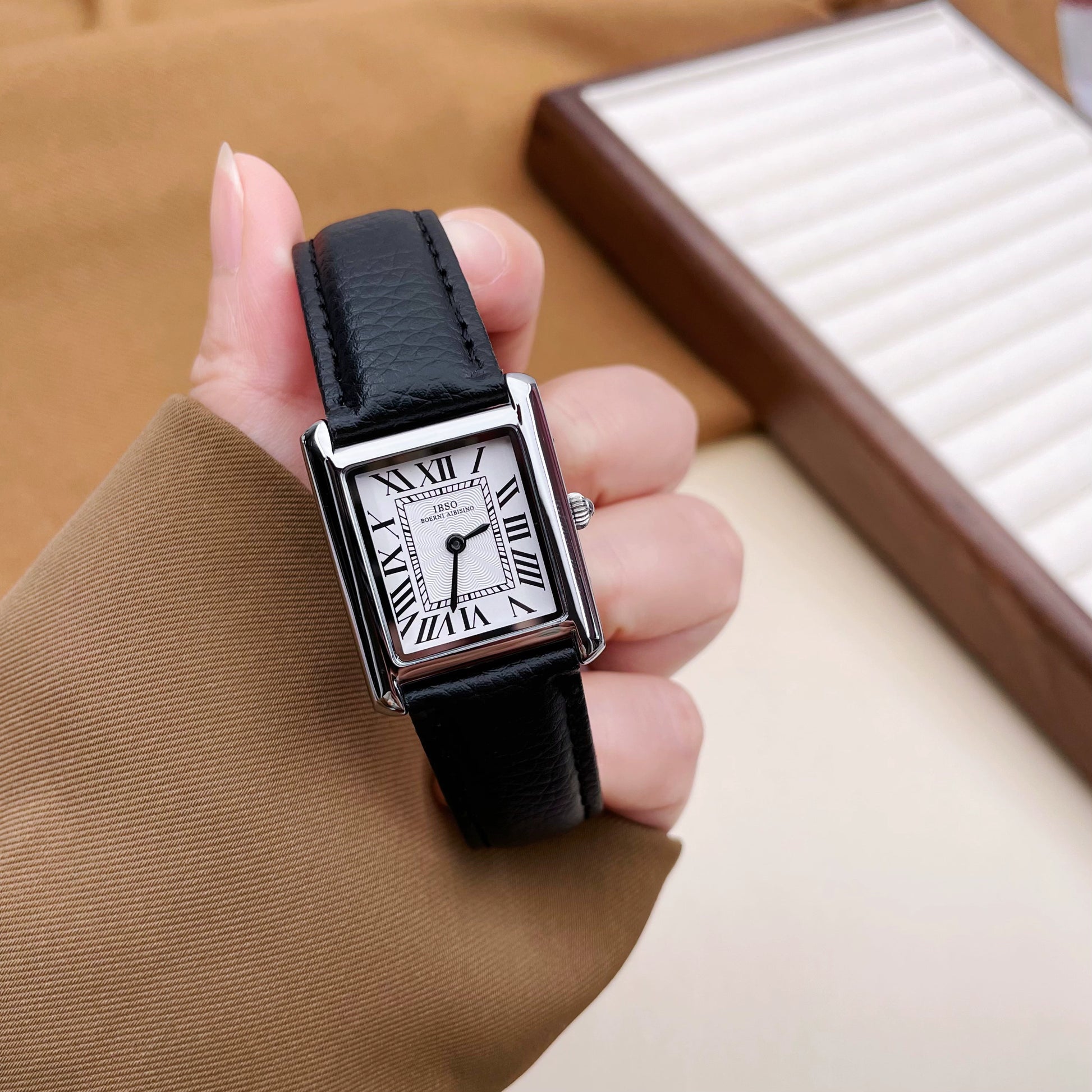 Priscila Elegant Square Watch - Black