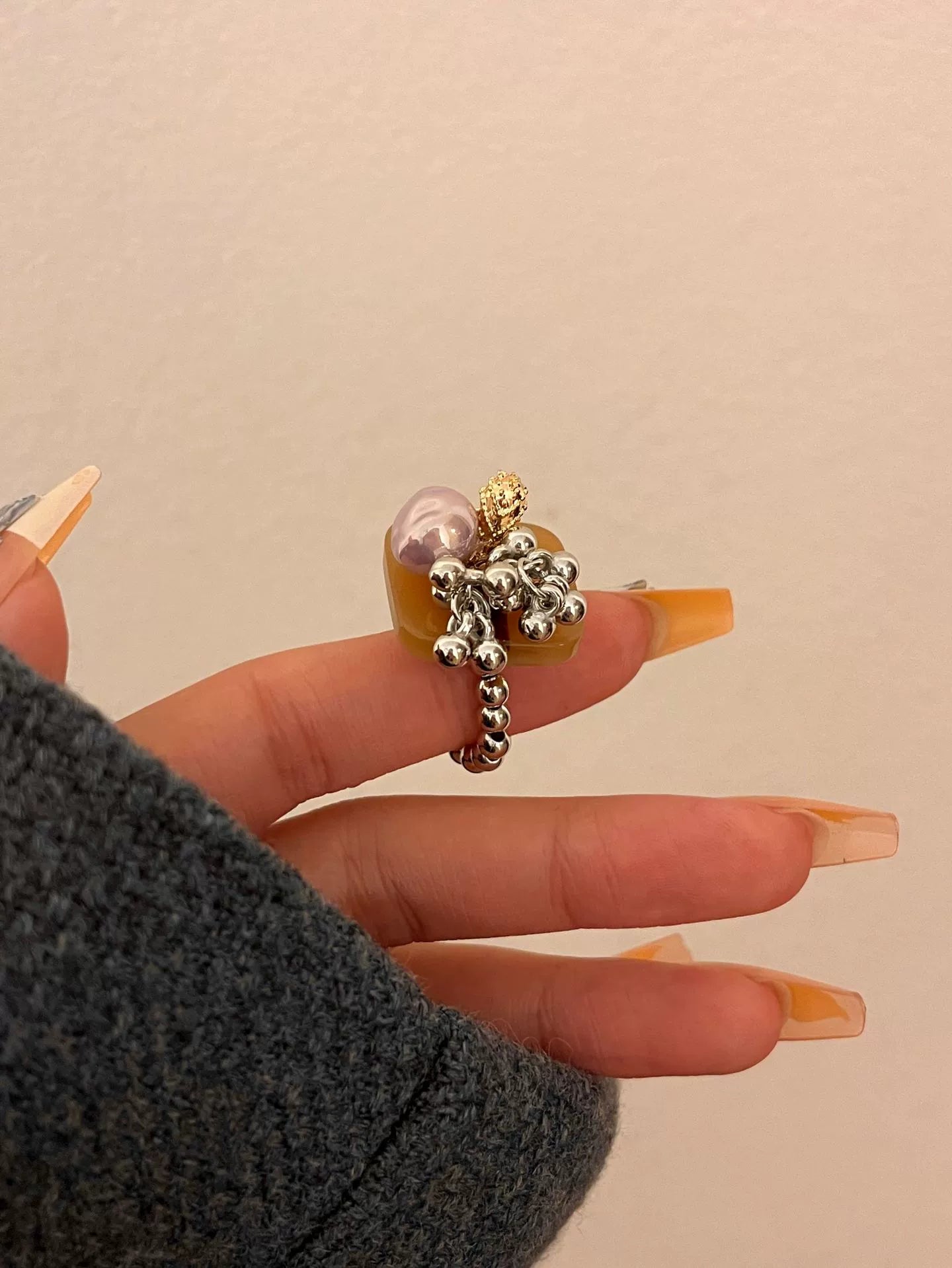 Koralee Beaded Shell Ring Bracelet - Style A [8SZCX5LY]