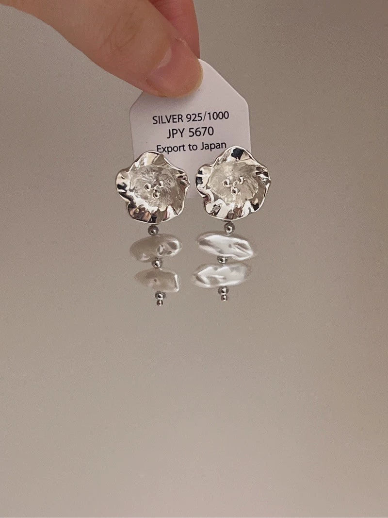 Arayna Floral Baroque Tassel Earrings - Floral Baroque Pearl Earrings
