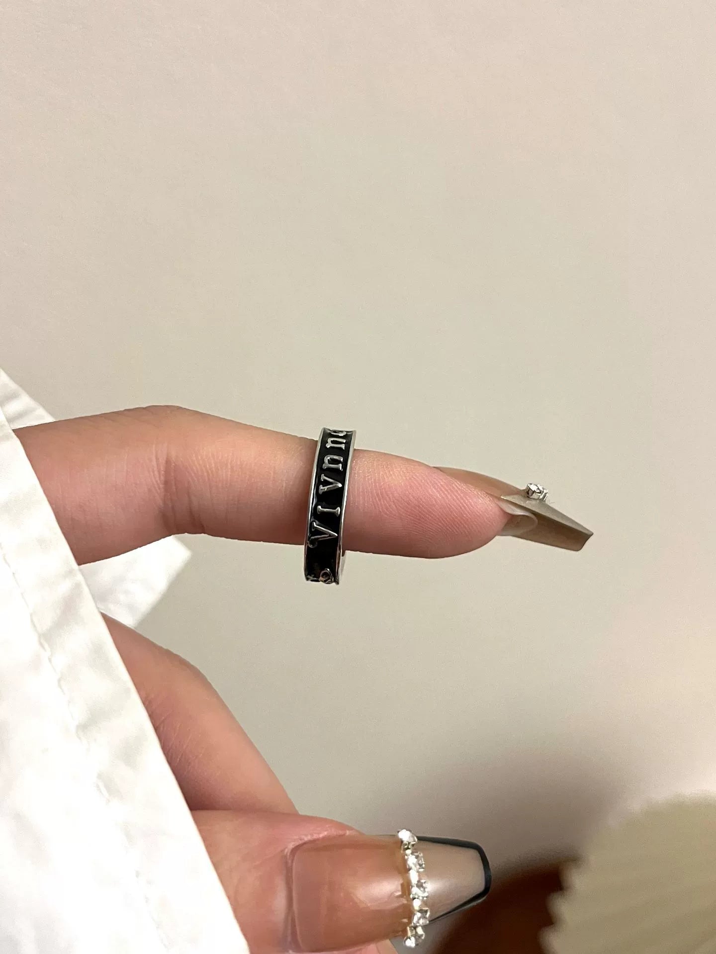 Jaslene Enamel Letter Band Ring - undefined