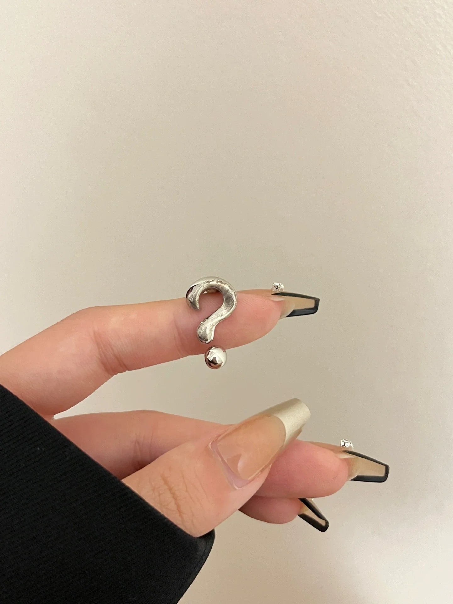 Rae Symbol Open Ring - Silver Question Mark
