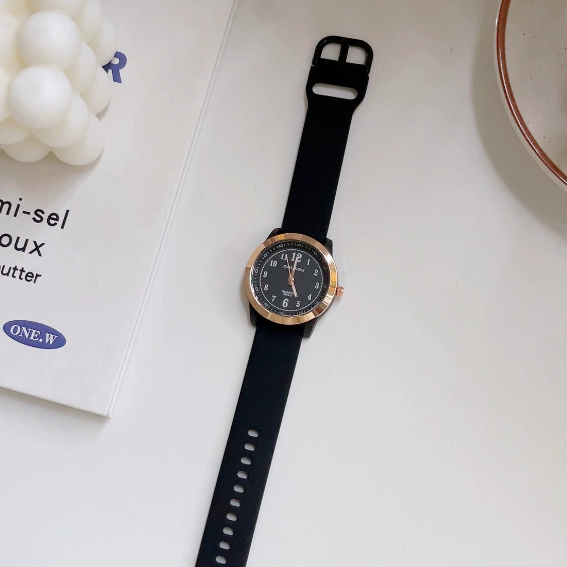 Elspeth Everyday Round Watch - Black [EO72AV4T]