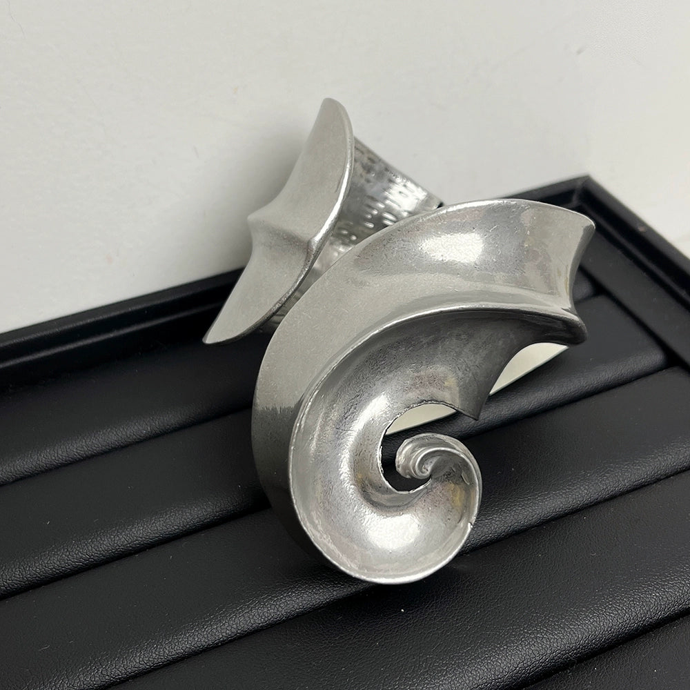Bo Sculptural Cuff Bracelet - Silver [SXDAVYCZ]