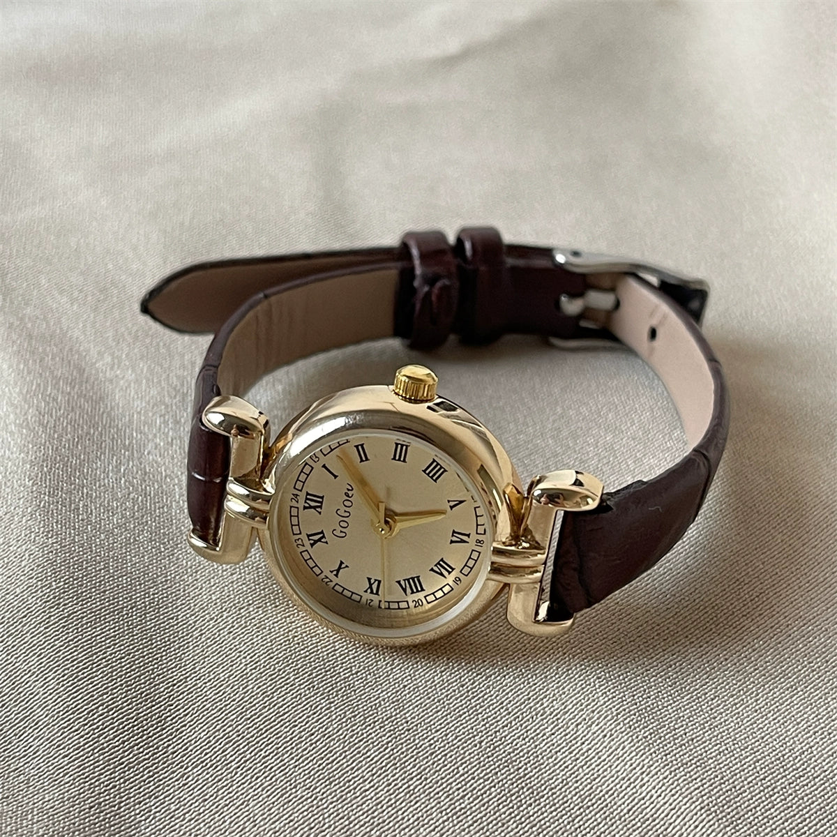 Jaslyn Elegant Mesh Watch - Coffee Strap Gold Dial [IVBU2KAR]