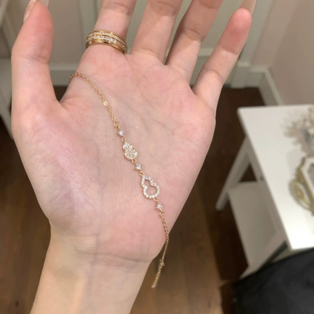 Joella PavŽ Gourd Bracelet - K Gold Plated Gourd Bracelet