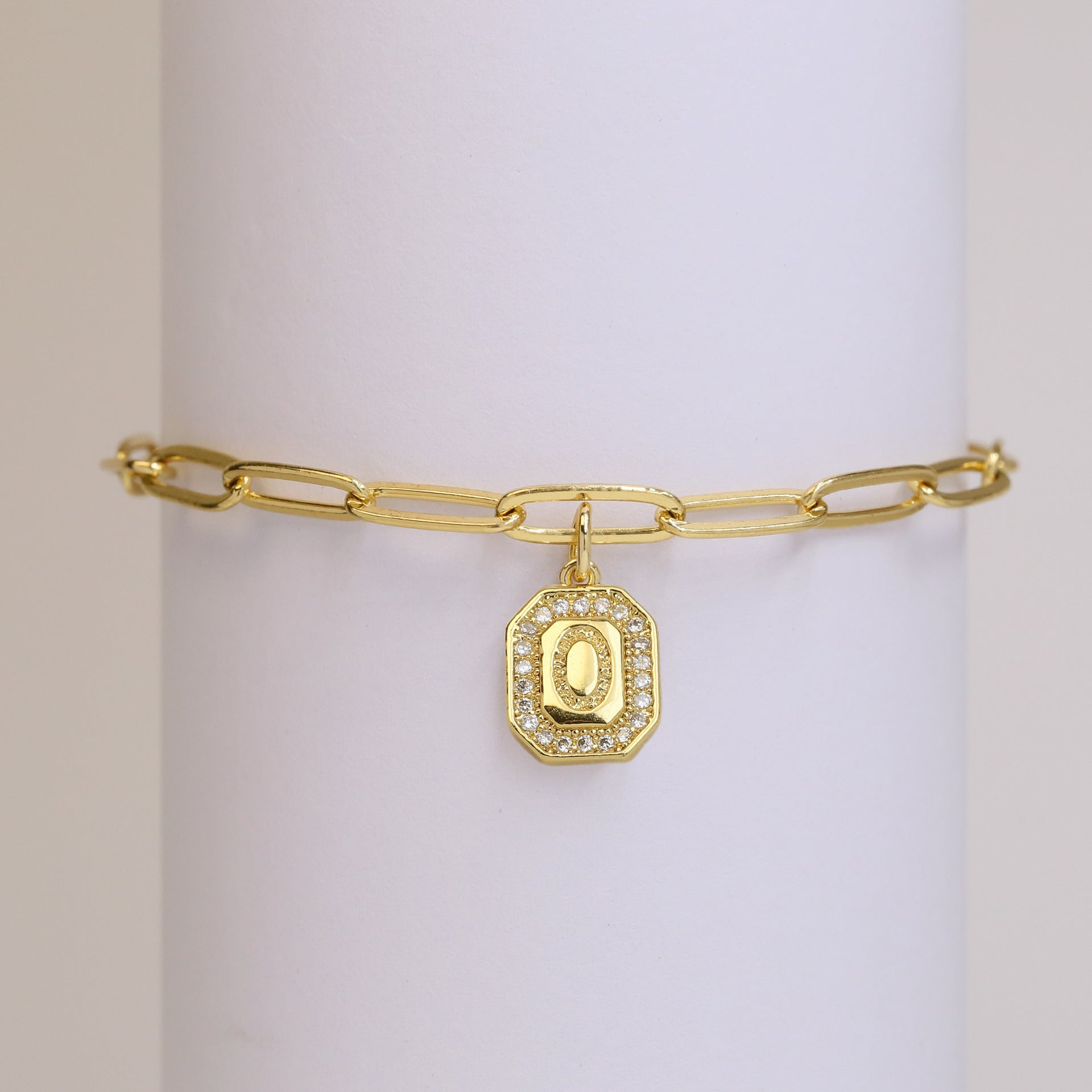 Vy Initial Paperclip Bracelet - O [MVJVYUR2]