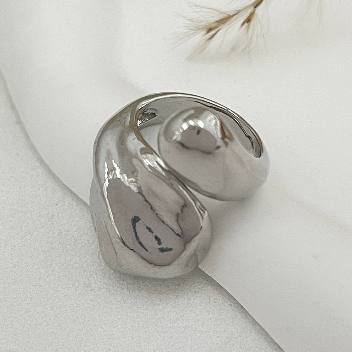 Bethlehem Liquid Metal Open Ring - Silver Tone [SU8TTX17]