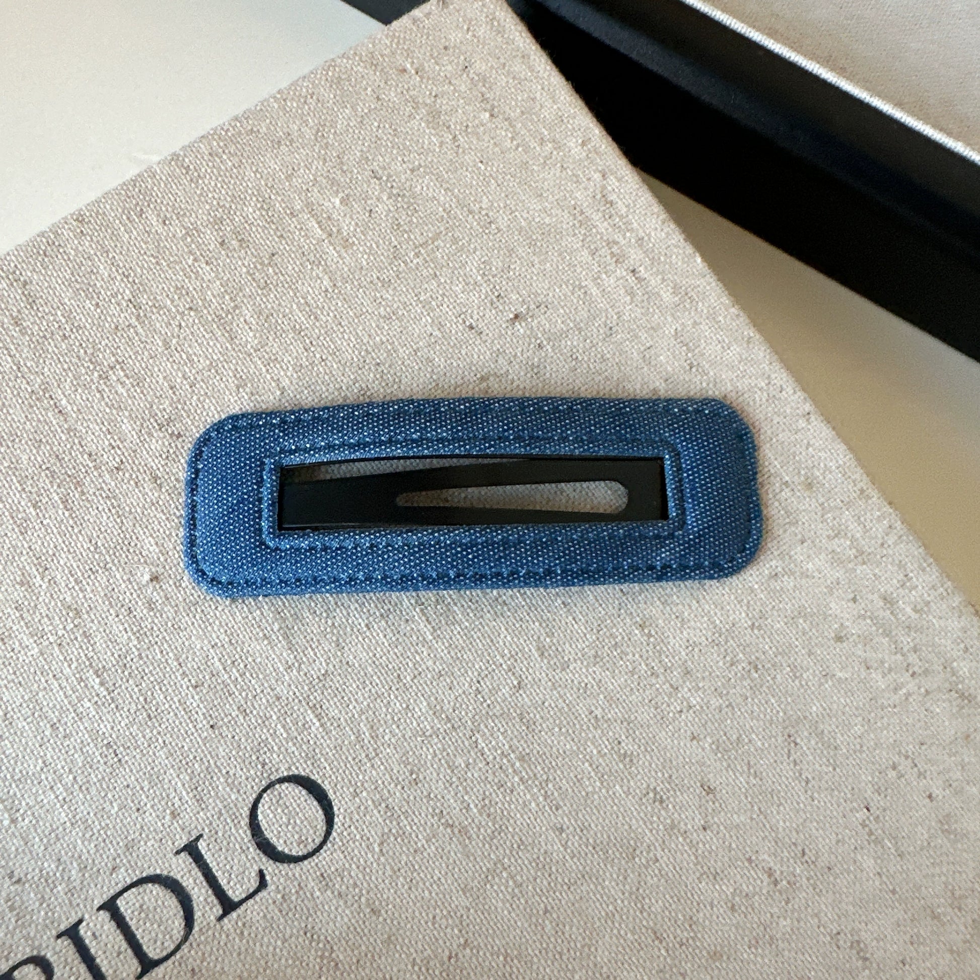 Ruqayyah Denim Shaped Hair Clips - Dark Wash Square (Single) [R5KLT34H]
