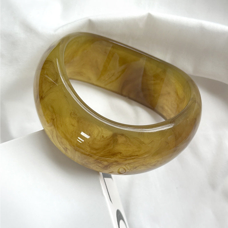 Anuhea Gradient Resin Bangle - F [MGNXEHOH]