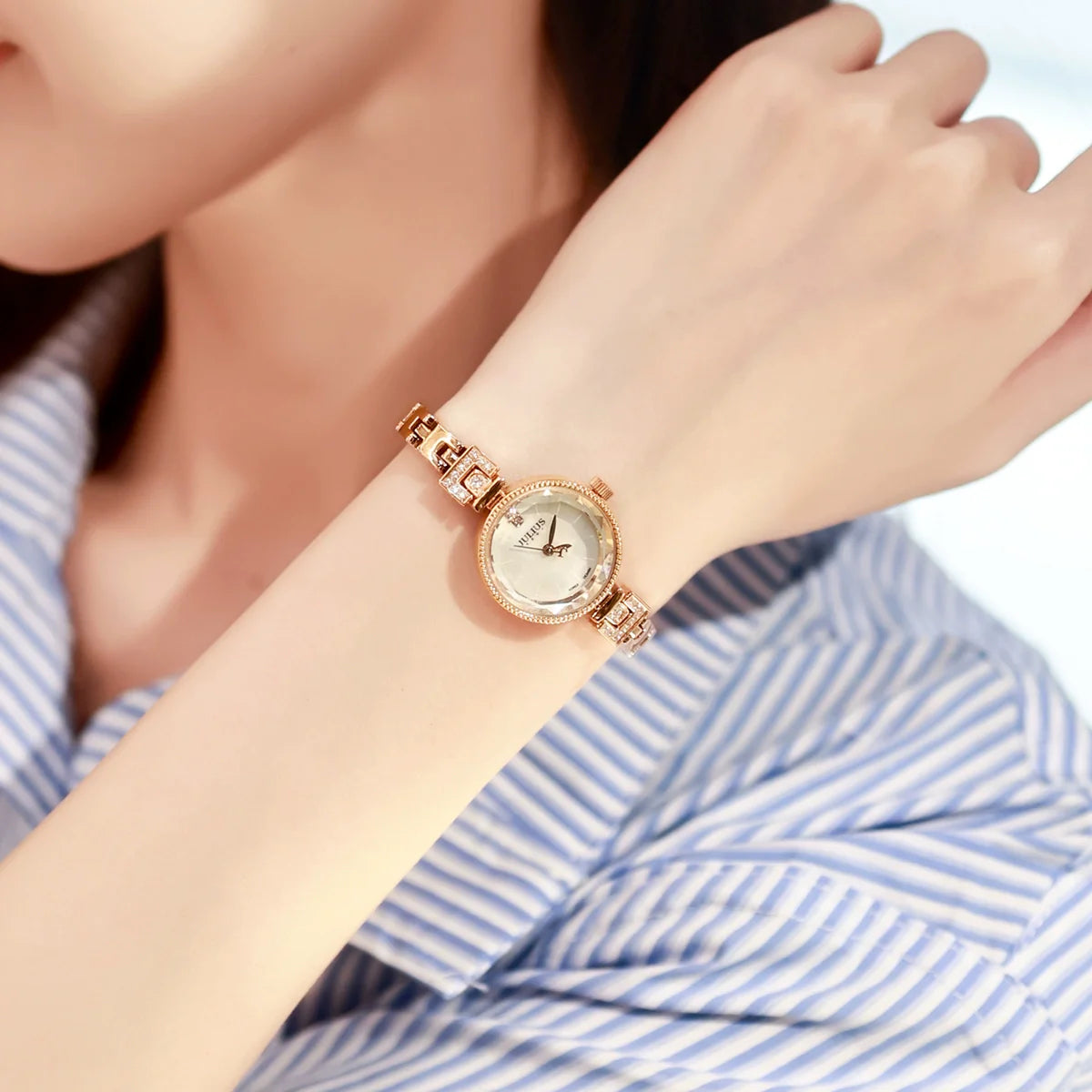 Idy Elegant Petite Bracelet Watch - Rose Gold & White