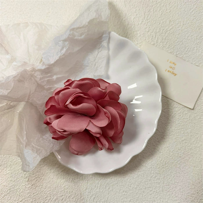 Maribel Ribbon Flower Wristlet - Main Image Style [WUUM944I]