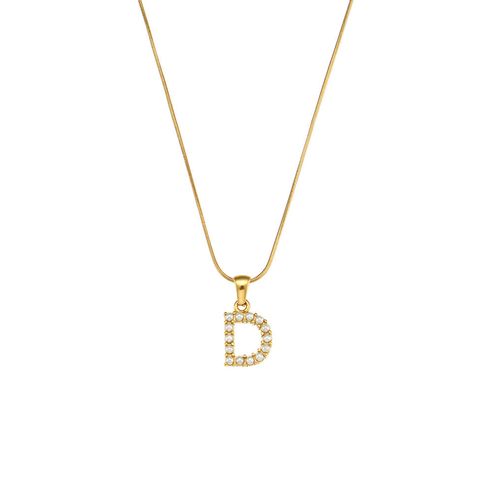 Makiah Letter Pearl Necklace - Letter D [HHRJW6VC]