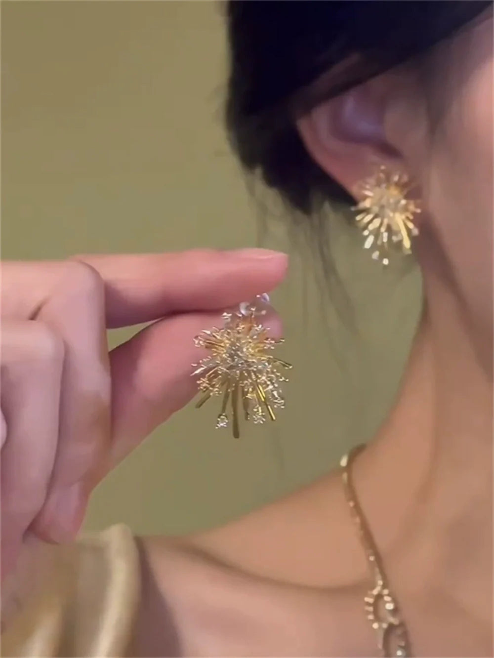 Zuleika Zircon Firework Stud Earrings - Firework Stud Earrings (S925 Silver Post)