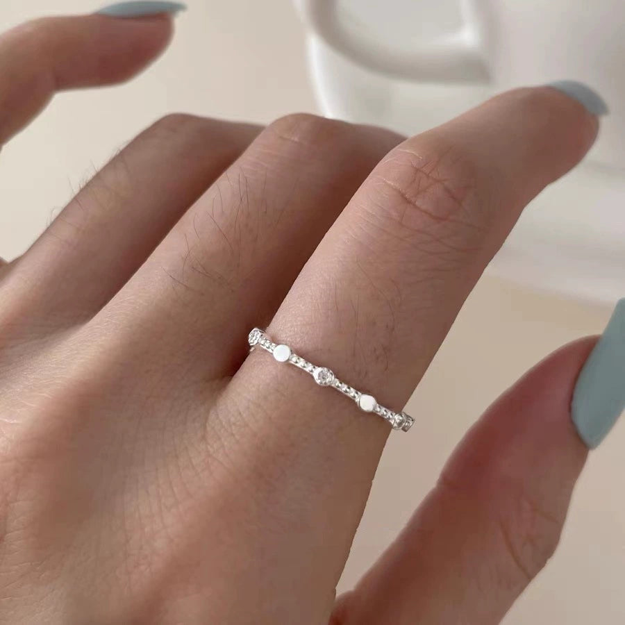 Ariyanna Dainty Blossom Ring - Delicate Dotted Diamond Ring [CAWJYFGV]