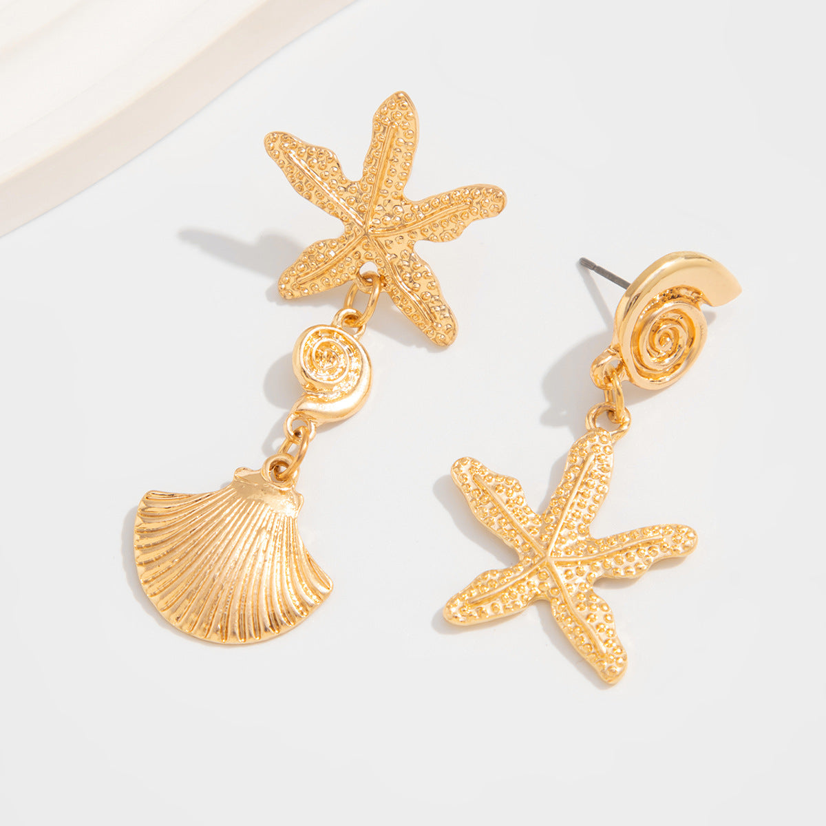 Jamilah Ocean Charm Tassel Earrings - Gold Style 1 [VPGJWBVR]