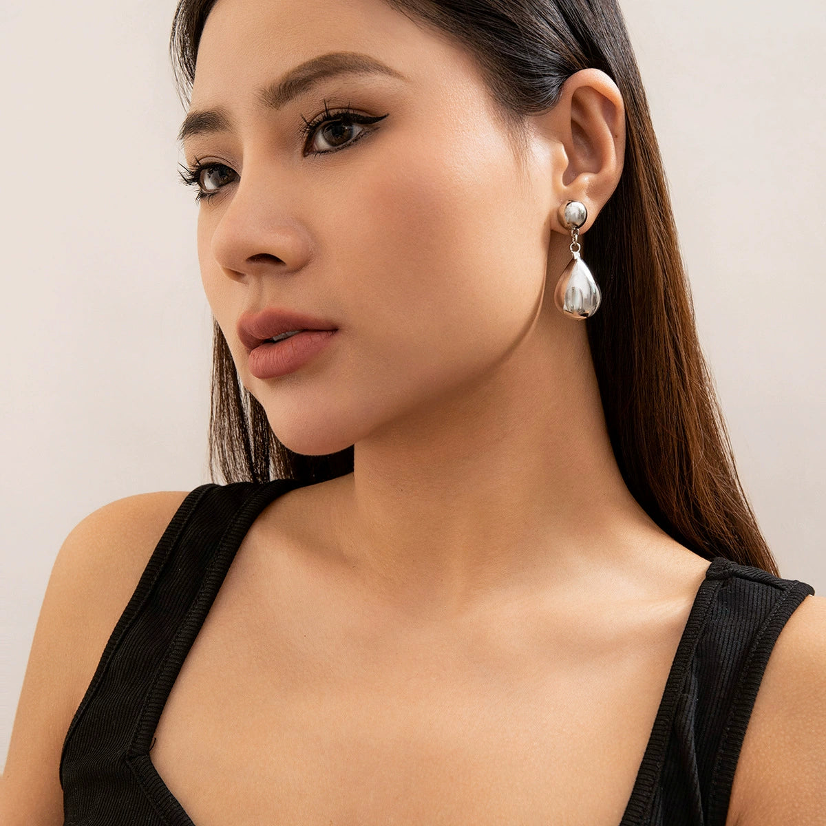 Whitlee Geometric Bean Drop Earrings - Style 02 Silver-tone [MXLHC33W]