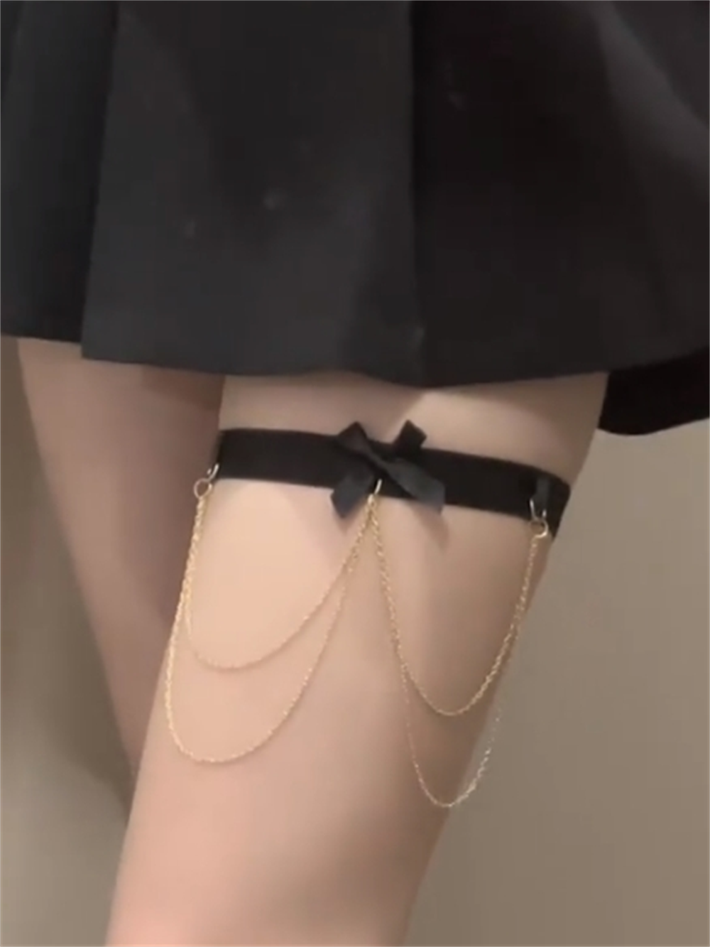 Zendayah Bow Lace Thigh Garter - Gold Plated