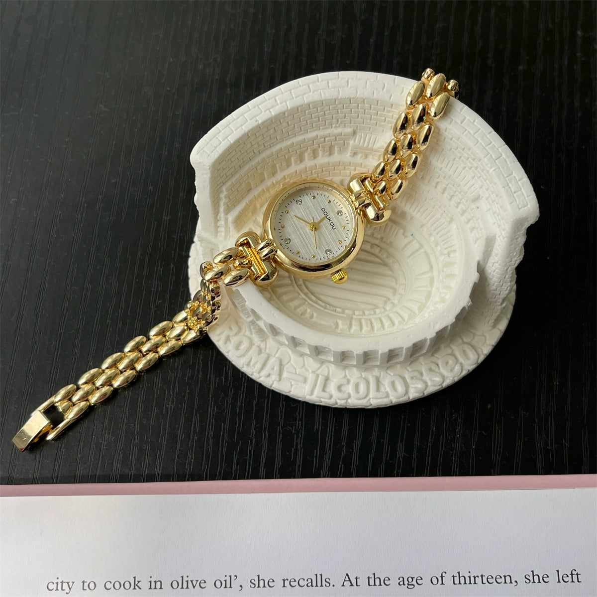 Aditi Dainty Bracelet Watch - Gold Band White Dial [YUHG1GAZ]