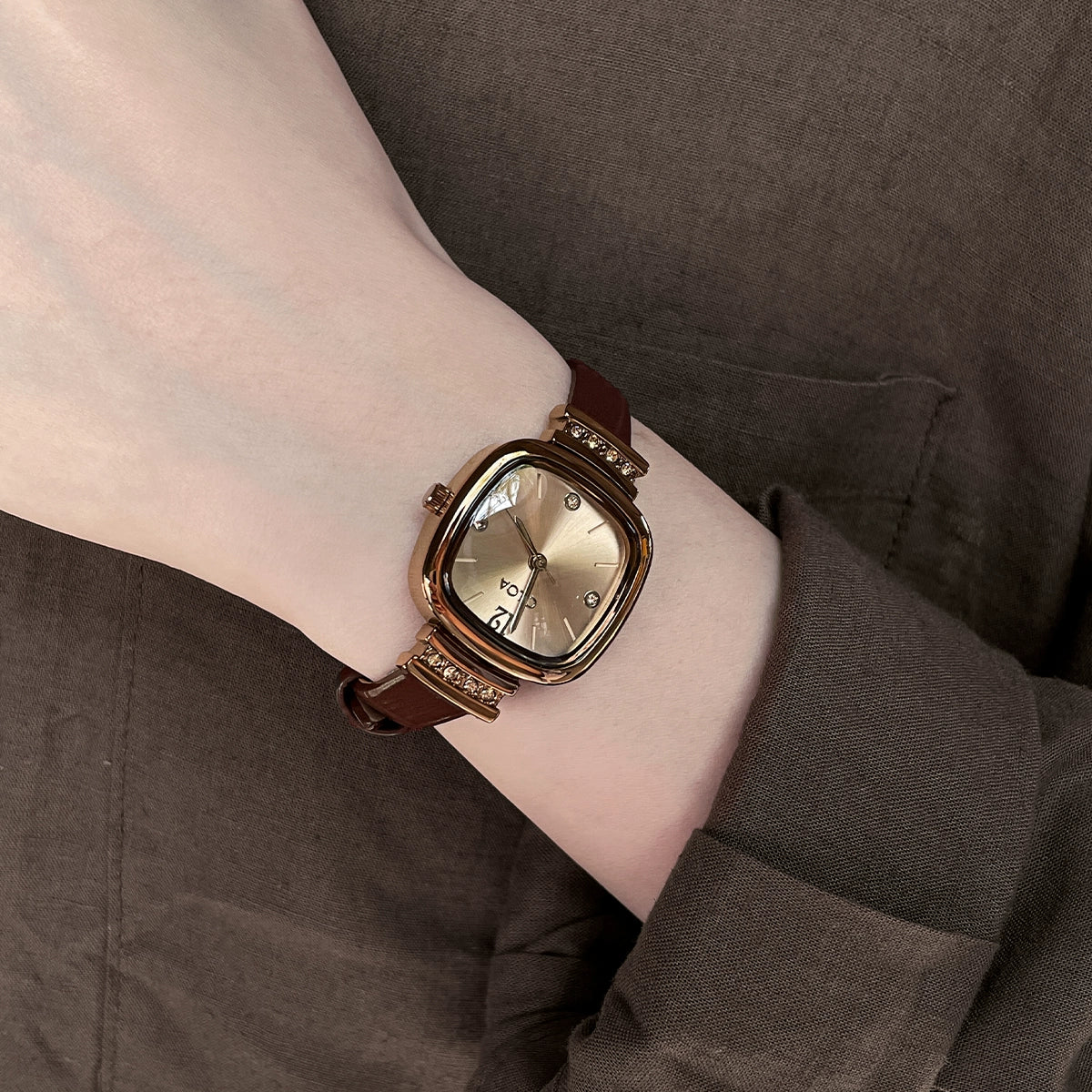 Ishika Quartz Leather Watch - Dark Brown