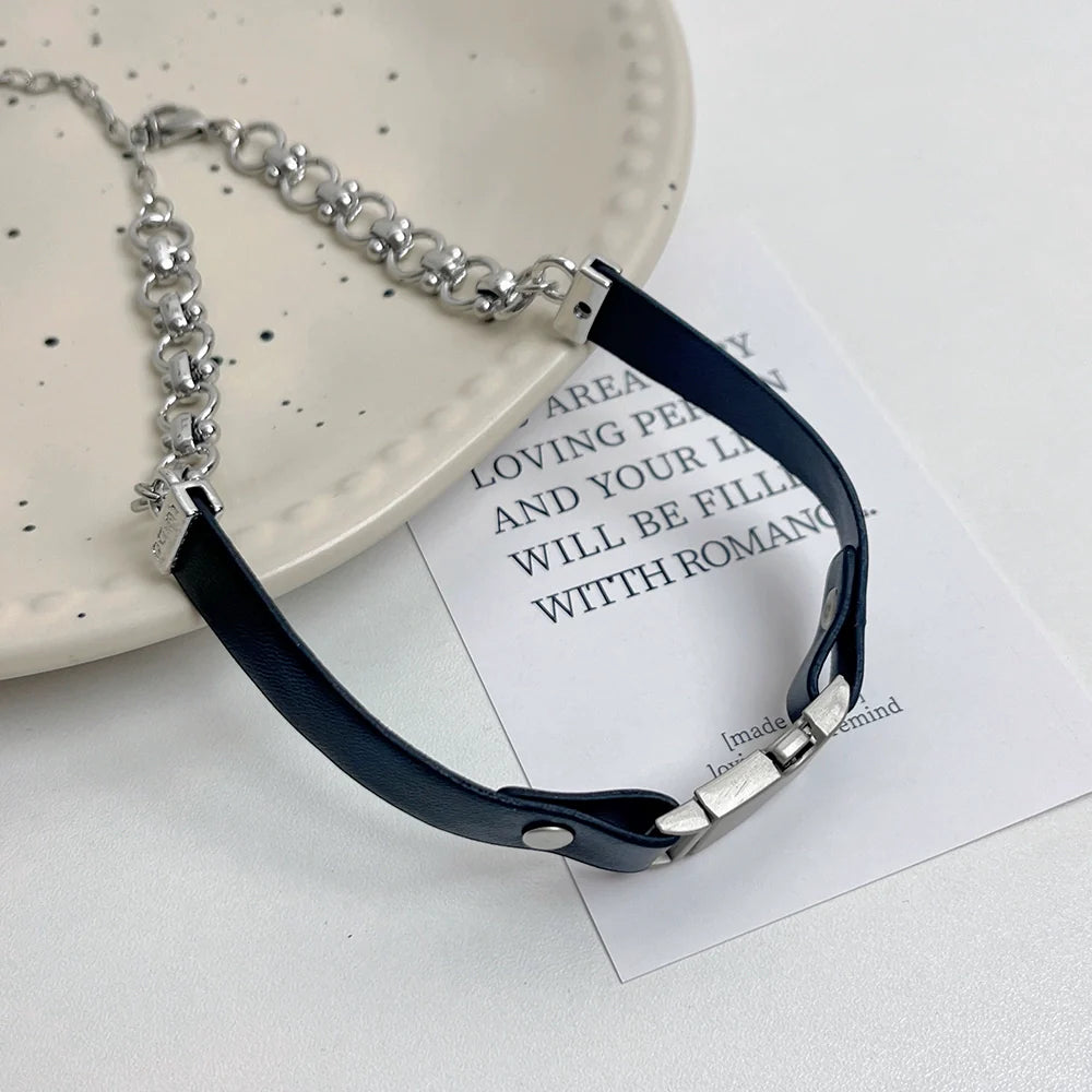 Kynley Leather Choker Armband - Necklace