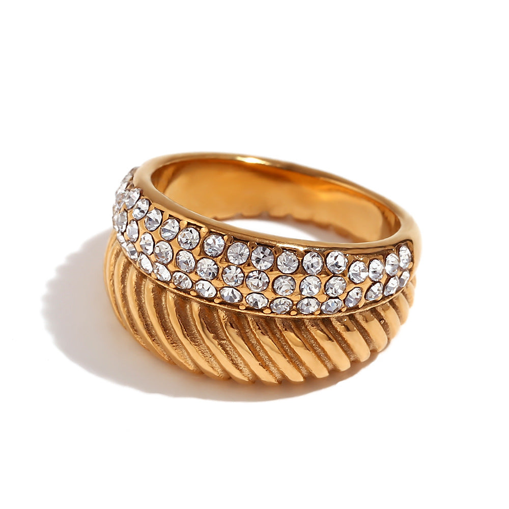 Avri Geometric Ring Collection - Double Layer Rhinestone Diagonal Ring - Gold - Size 6 [QP07DU39]