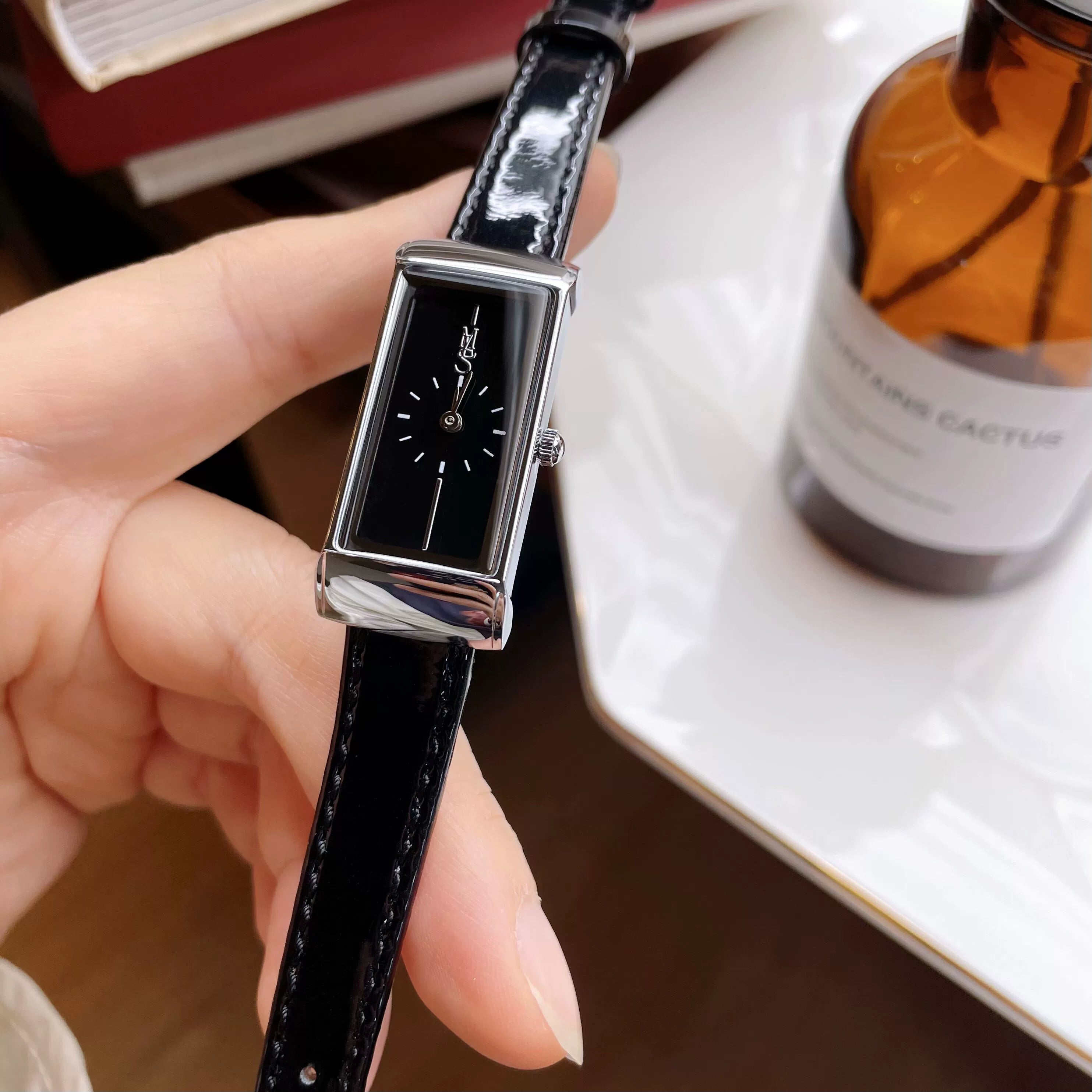 Jenna Vintage Quartz Watch - Silver Case Black Strap