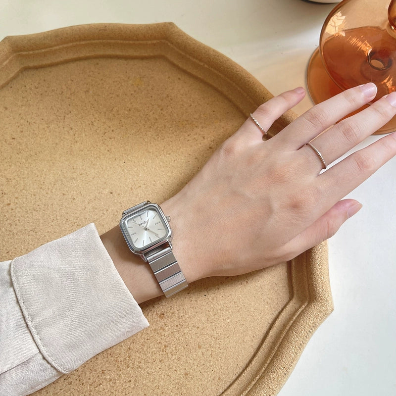 Everett Sleek Steel Watch - White Dial (Naidu Square Link Band) [IB1JLYHJ]