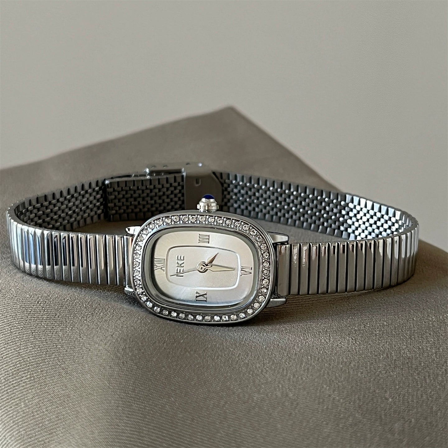 Auden Oval Sparkle Watch - Silver Band, White Dial [VQBR7OND]