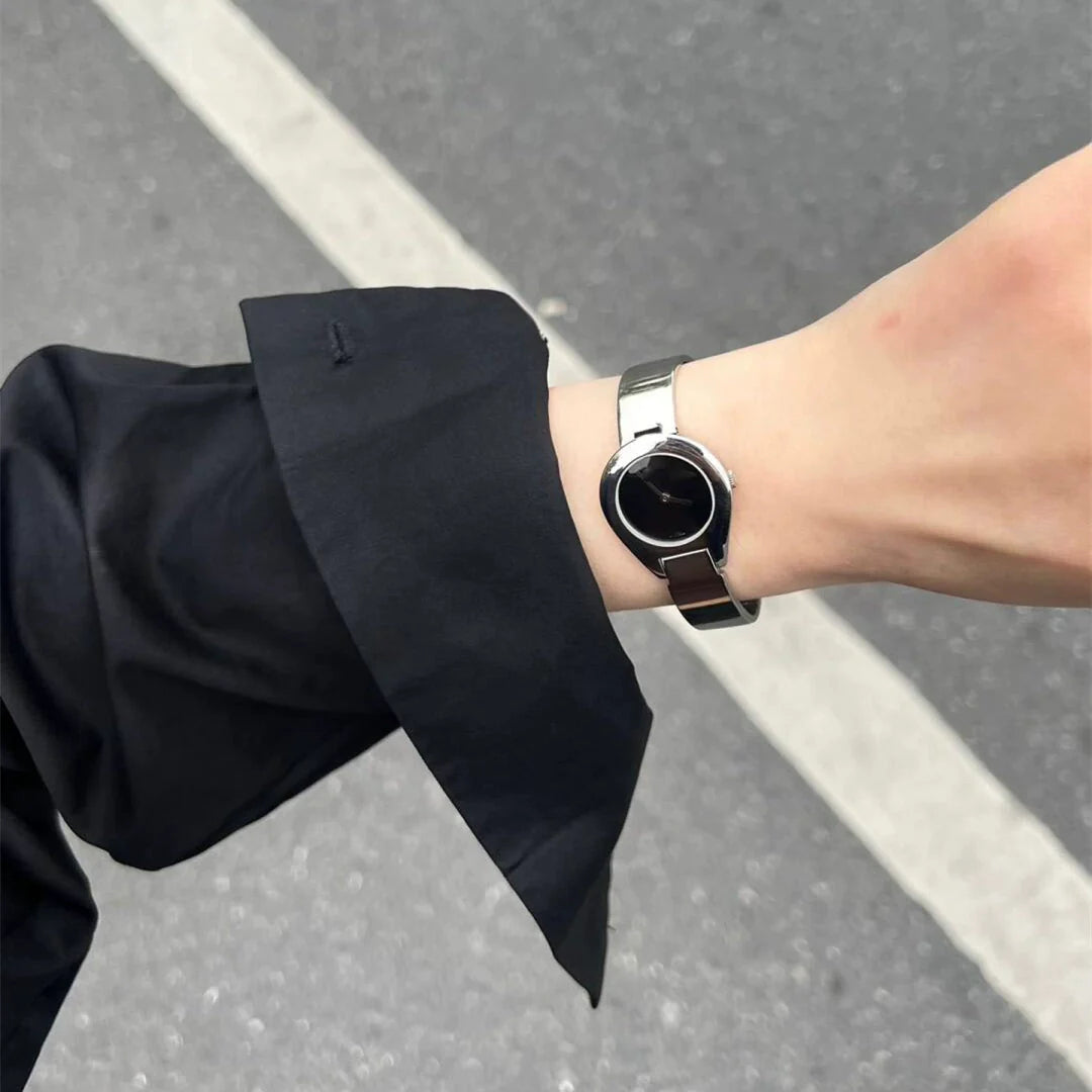 Meadow Vintage Steel Watch - Silver Black