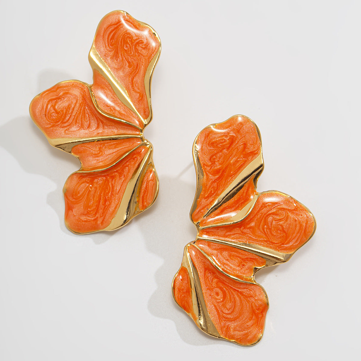 Tinley Gradient Petal Earrings - Orange [PCWRETWH]