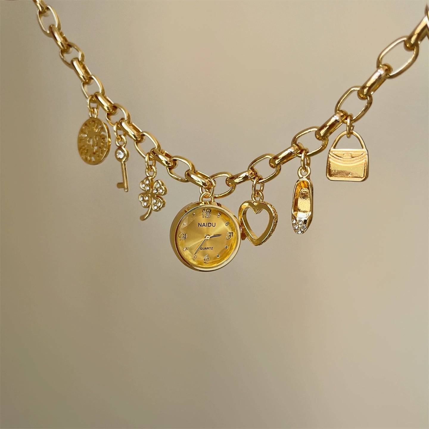 Tesla Retro Heart Pendant Watch - Gold Strap Gold Dial [FU3MUVBB]