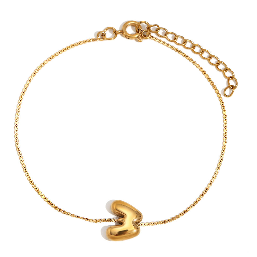 Ilah Bubble Letter Chain Bracelet - Bubble Letter W - Gold [EZ8W1PTY]