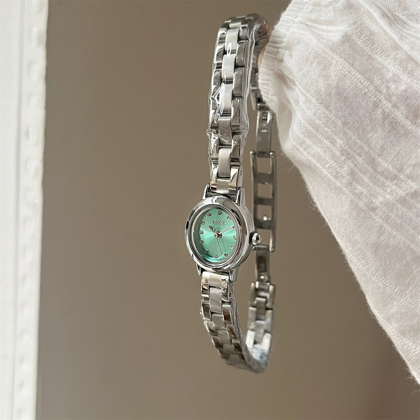 Polina Dainty Chain Watch - Silver Band Green Dial [ORATMT7X]