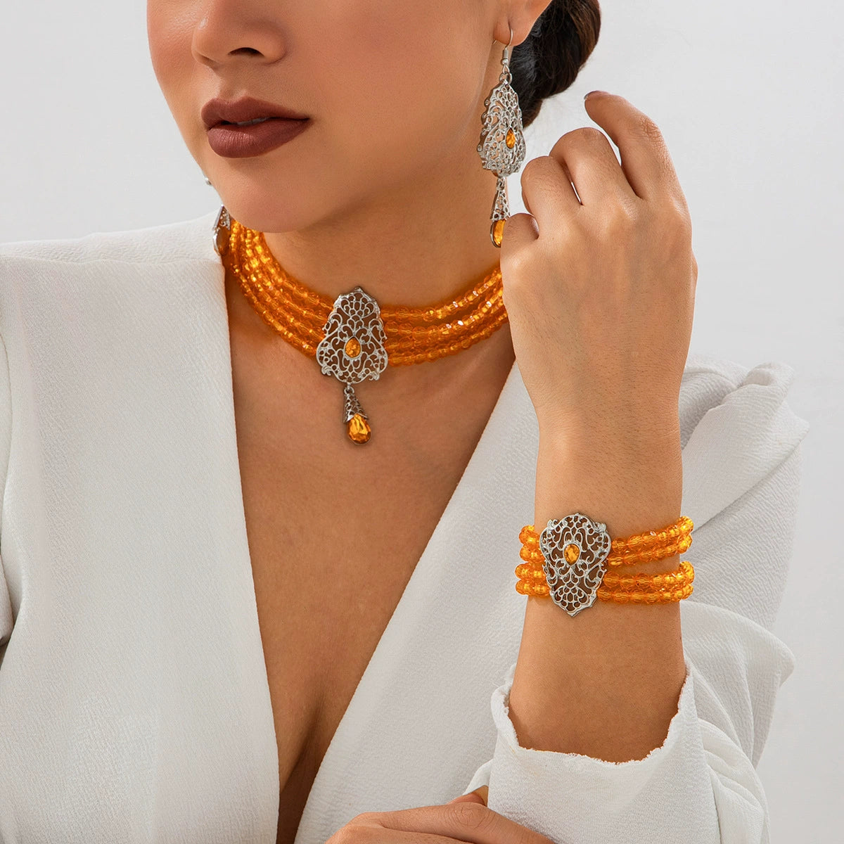 Lou Pearl Floral Collar Necklace - Silver-tone & Orange (Style B) [RQRWPJD3]