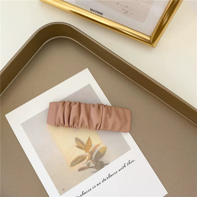 Luci Pleated Faux Leather Hairpin - Blush Pink [A6O2D3U5]
