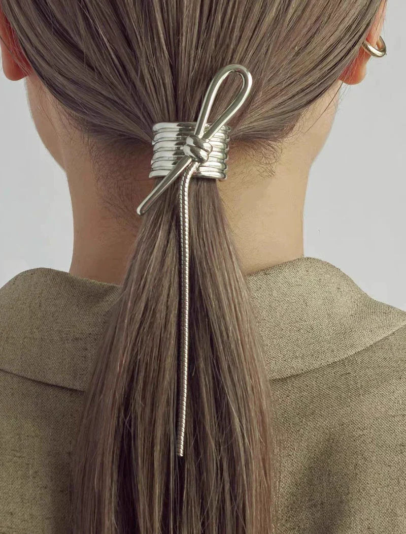 Baylee Minimalist Hair Clip - Silver