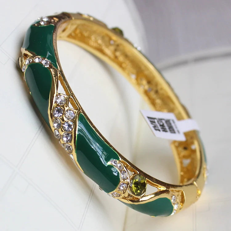 Alainah CloisonnŽ Floral Bracelet - Green