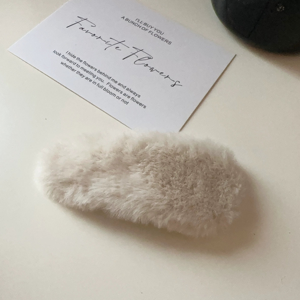 Aleyza Plush Water Drop Clip - Beige [U3C9TG2Q]