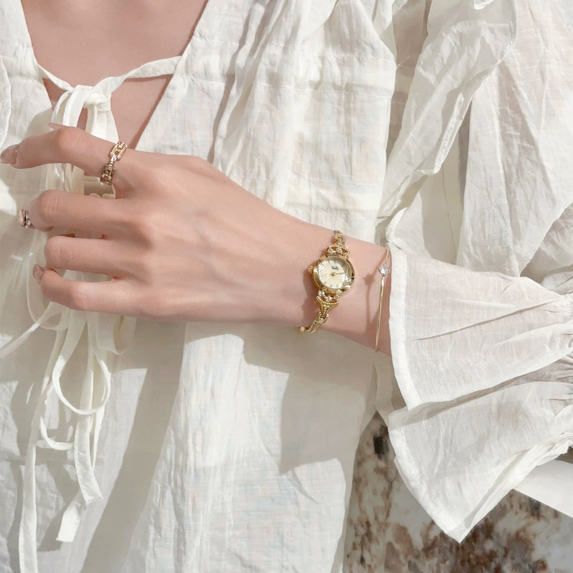 Alysia Exquisite Bracelet Watch - Light Luxury Gold [KGXZSGQR]
