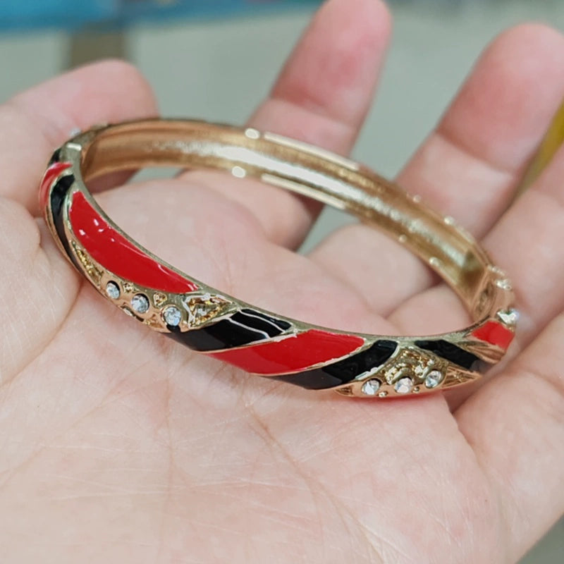 Kayci Enamel Glaze Bangle - Red Black [N7ZNNYVZ]