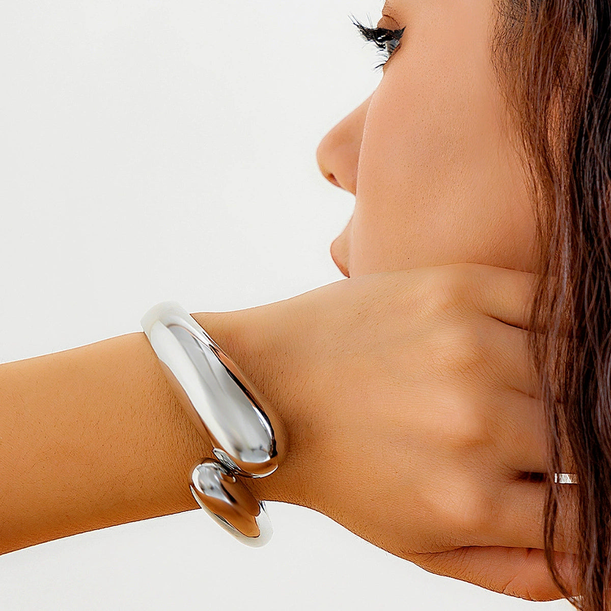 Vibha Sculptural Link Bracelet - Style 01 Silver Tone [1U2SRW0S]