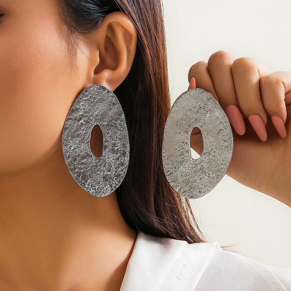 Fraidy Asymmetric Textured Earrings - Style 01 Silver Tone [L7WJSLYQ]