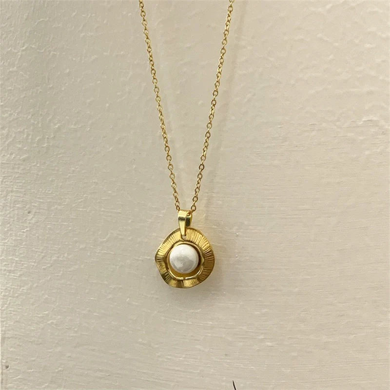 Aiden Delicate Charm Necklace - White Wave Pearl Necklace