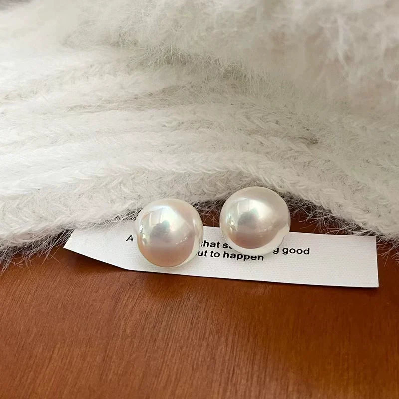 Mason Elegant Mabe Pearl Studs - 1.6cm Mabe Pearl