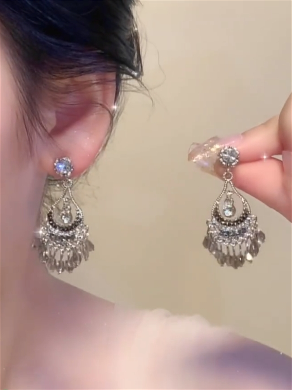 Nevaeha Crystal Tassel Earrings - Grey (S925 Silver Post)