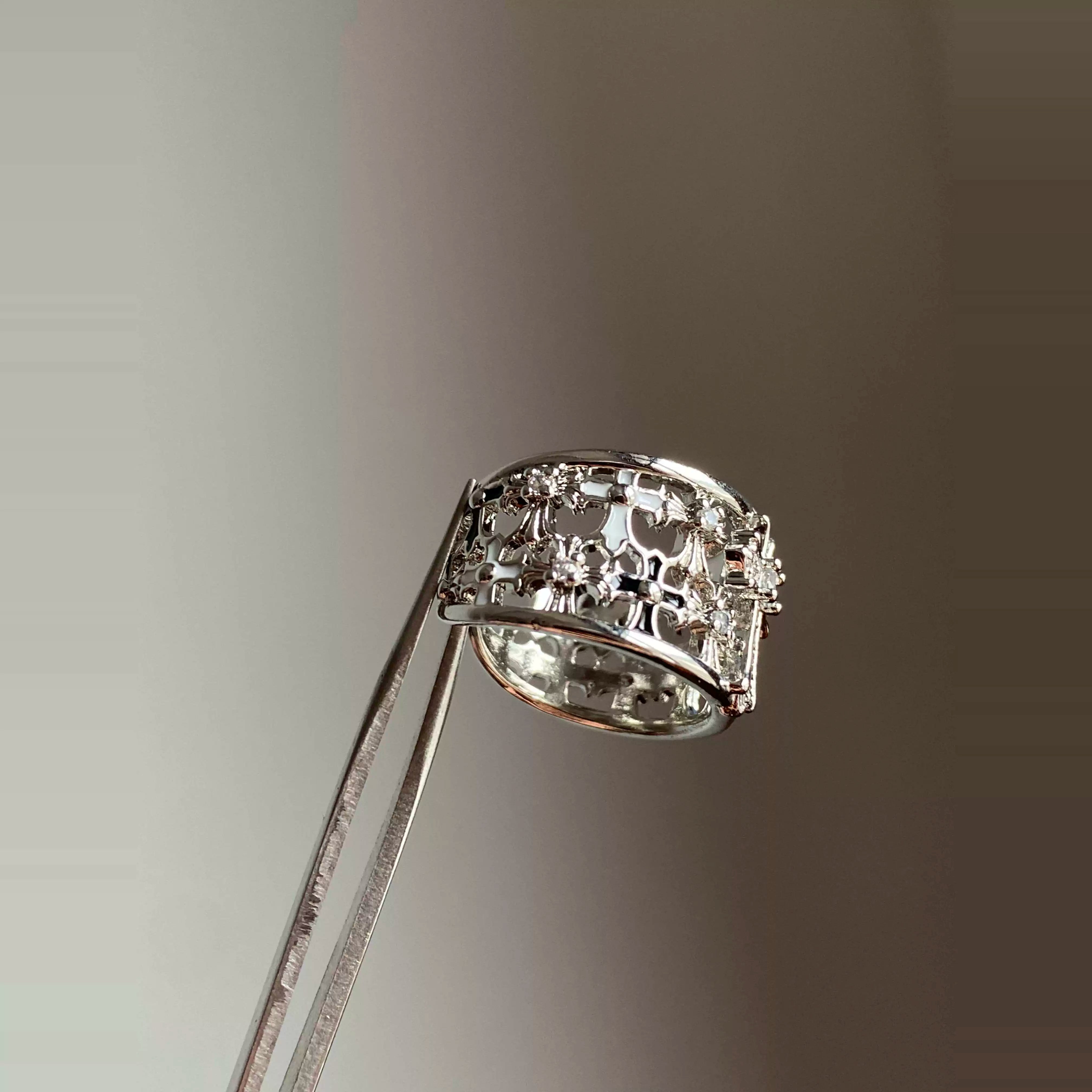 Gia Vintage Cross Ring - Cross Ring (Adjustable)